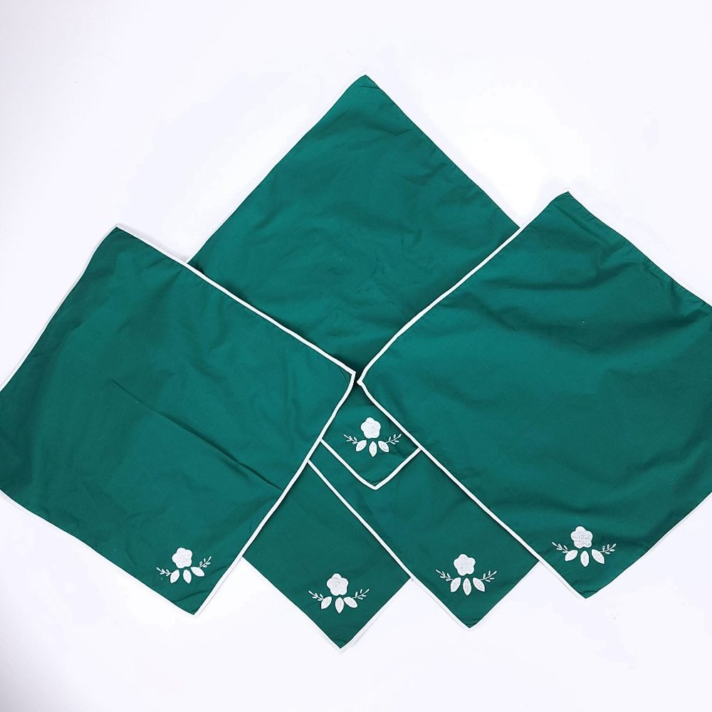 Vintage Floral Embroidered Cloth Napkin‎ Set Green Cottagecore 5pc